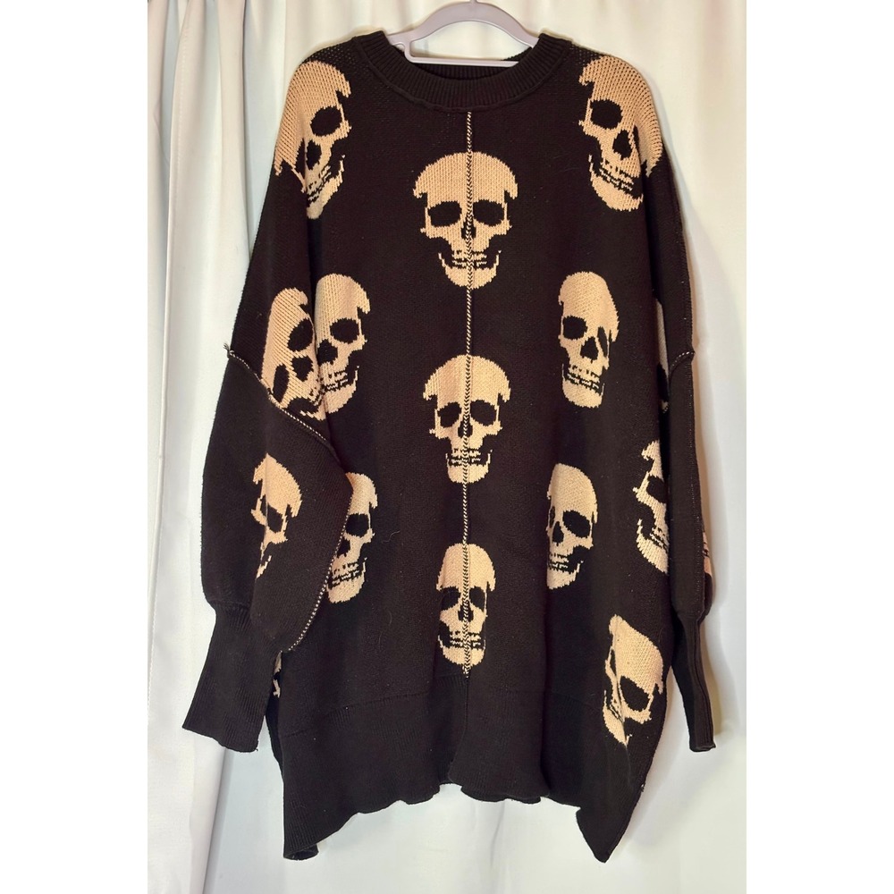 Dressed in Lala Bad to the Bone Oversized Skull Sweater Black SW-1554-BKSK S/M